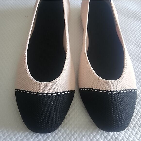 Rothy's Black and soft pink Flats with Elegant Two-Tone Design - Picture 4 of 10